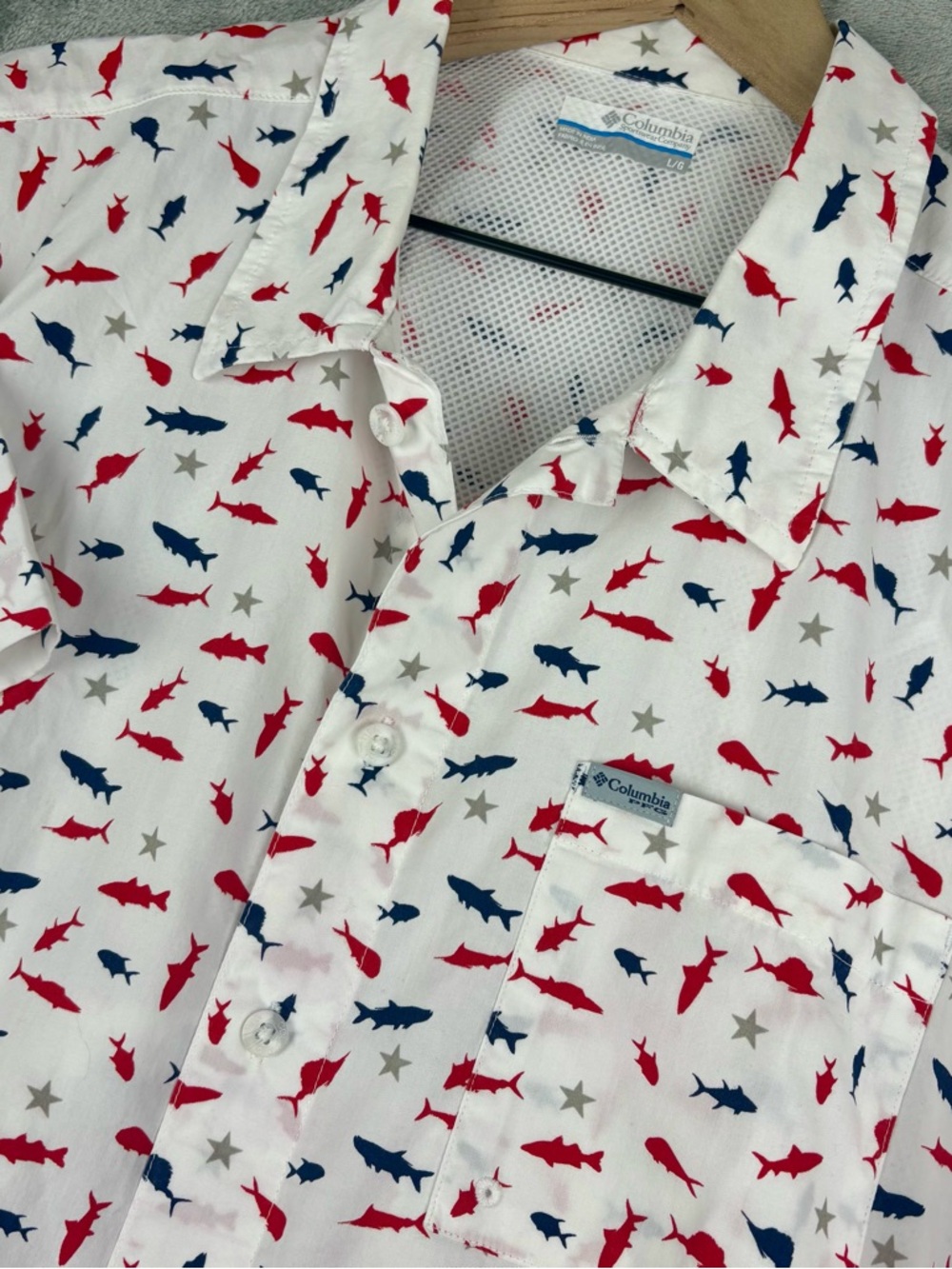 Columbia PFG Vented Shirt Mens Large White Red Blue Patriotic Americana